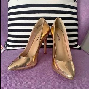 JUSTFAB GOLD shoes